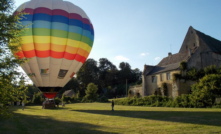 Une ancienne abbaye cistercienne entre Tours et Le Mans pour vos événements d'entreprise