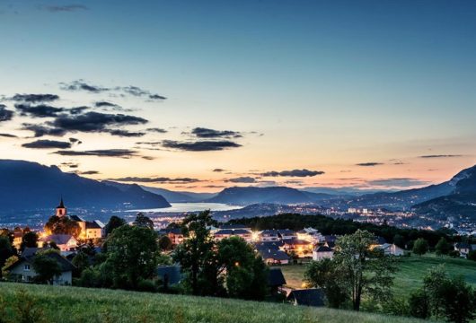 Extérieur d'un lieu séminaire entre Annecy et Lyon pour COMEX et CODIR