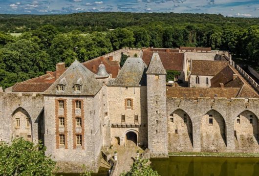 Somptueux château historique dans l'Essonne