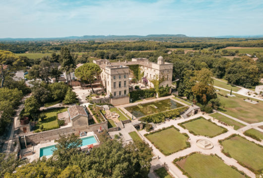 Somptueux château  entre Méditerranée et Cévennes