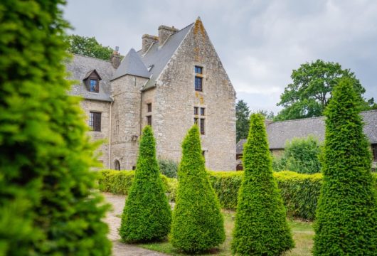 Maison Obono