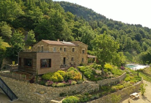 Domaine d'exception en Drôme Provençale