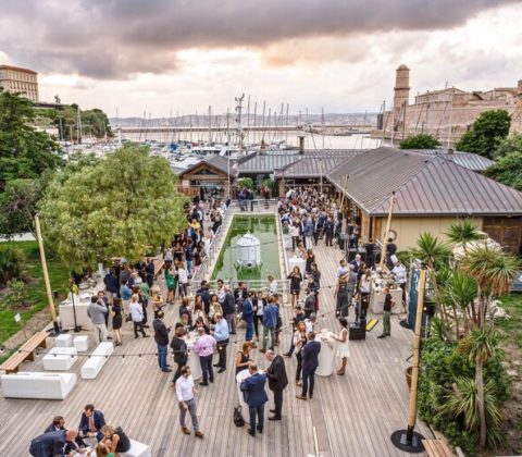 Conférence, assemblée Générale à Marseille , un lui unique et original 