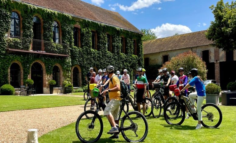 Balade à vélo autour du Séminaire proche Paris en pleine nature