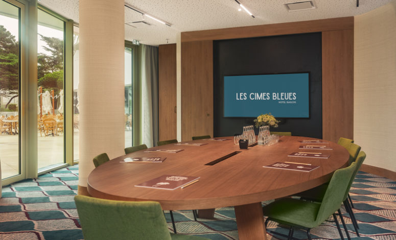 Salle de réunion des Cimes Bleues - board meeting pour vos codirs à la Baule