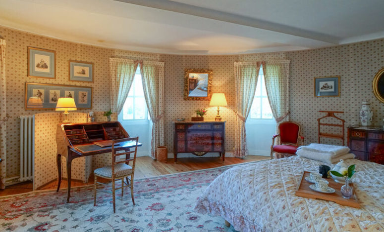 Chambre unique pour un séminaire éco responsable dans un château près de Nantes