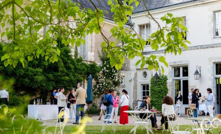 Evénement extérieur dans un château pour séminaire éco-responsable proche de Nantes