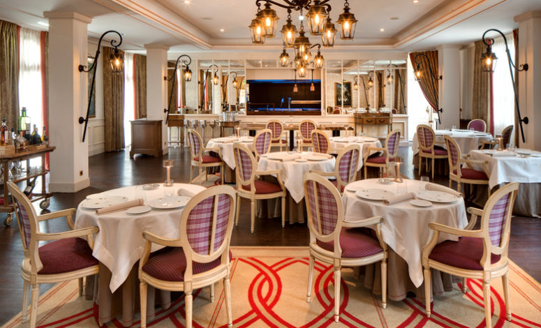 Restaurant du domaine , dîner de gala séminaire Chantilly