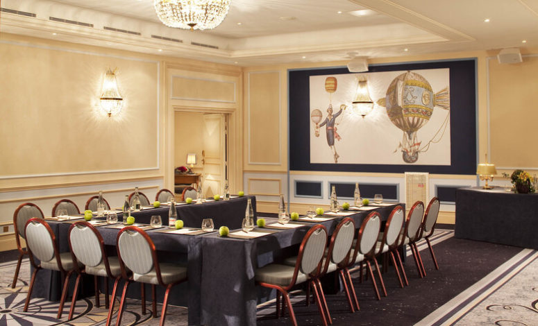 Salle de réunion en U , séminaire de direction à Chantilly