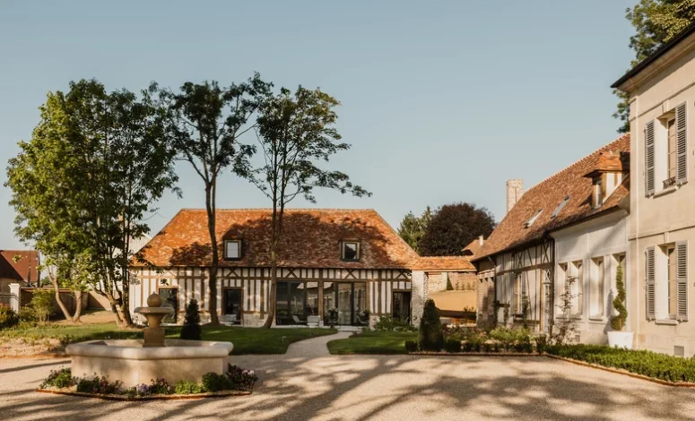 Extérieur d'une demeure 5* pour séminaire en Normandie