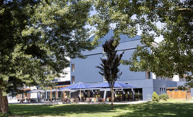Hôtel avec parc arboré pour un séminaire au vert près de Genève