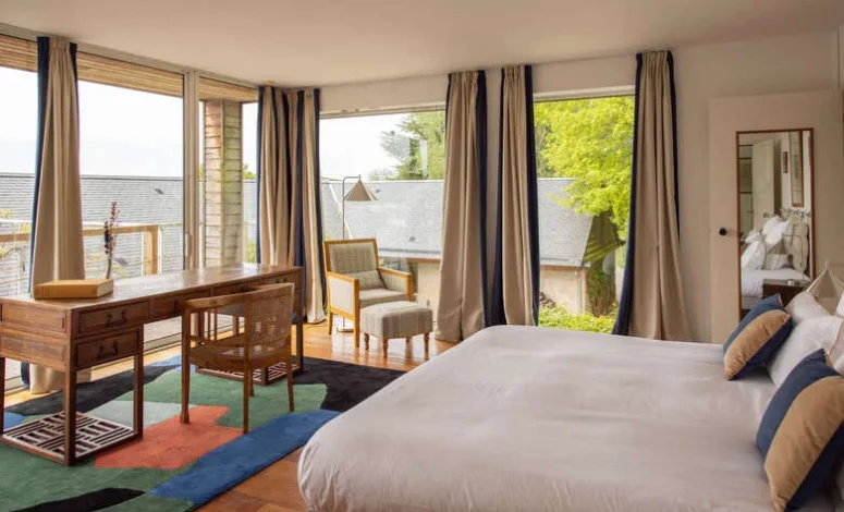 Chambre avec vue sur le jardin , séminaire d'équipe a la campagne